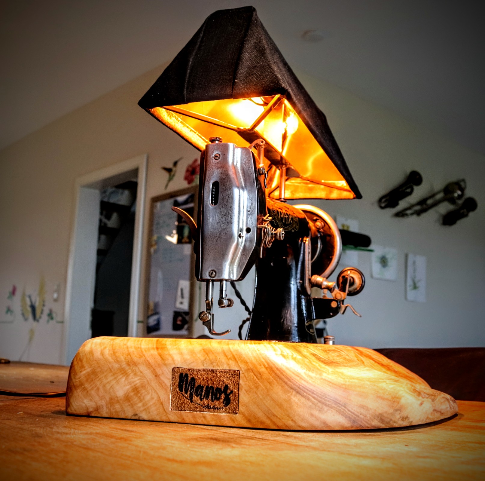 Lampe à coudre
